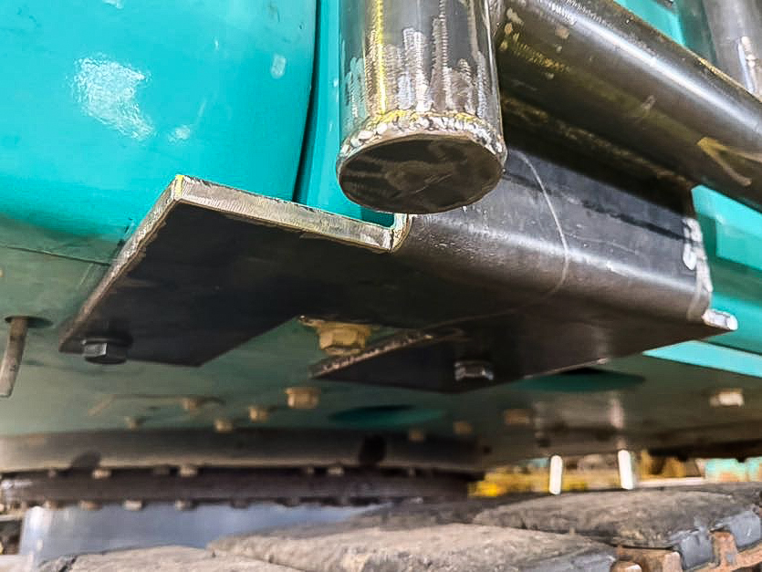 林業用ガードのブラケット部分